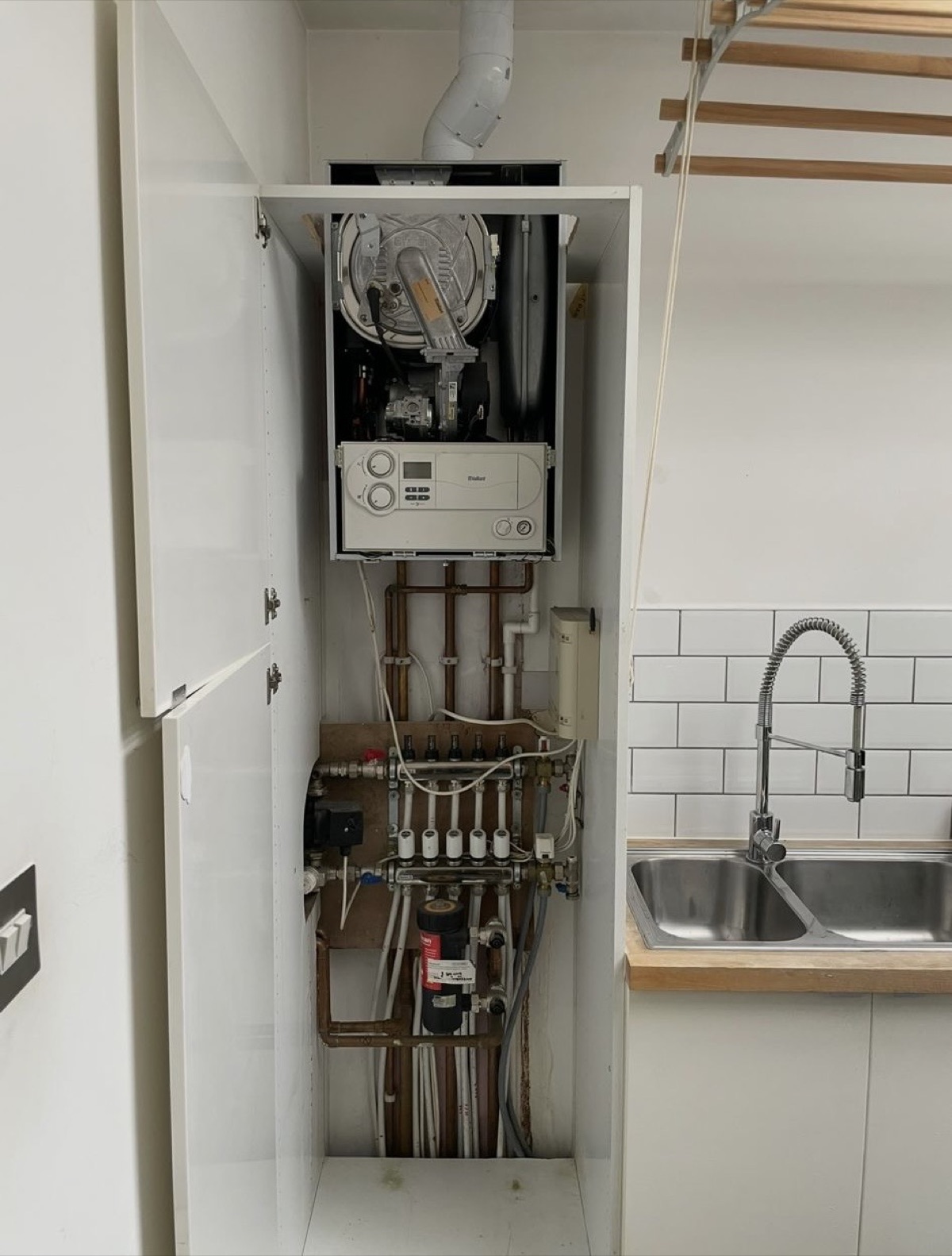 Robert's old boiler before Drake replaced it