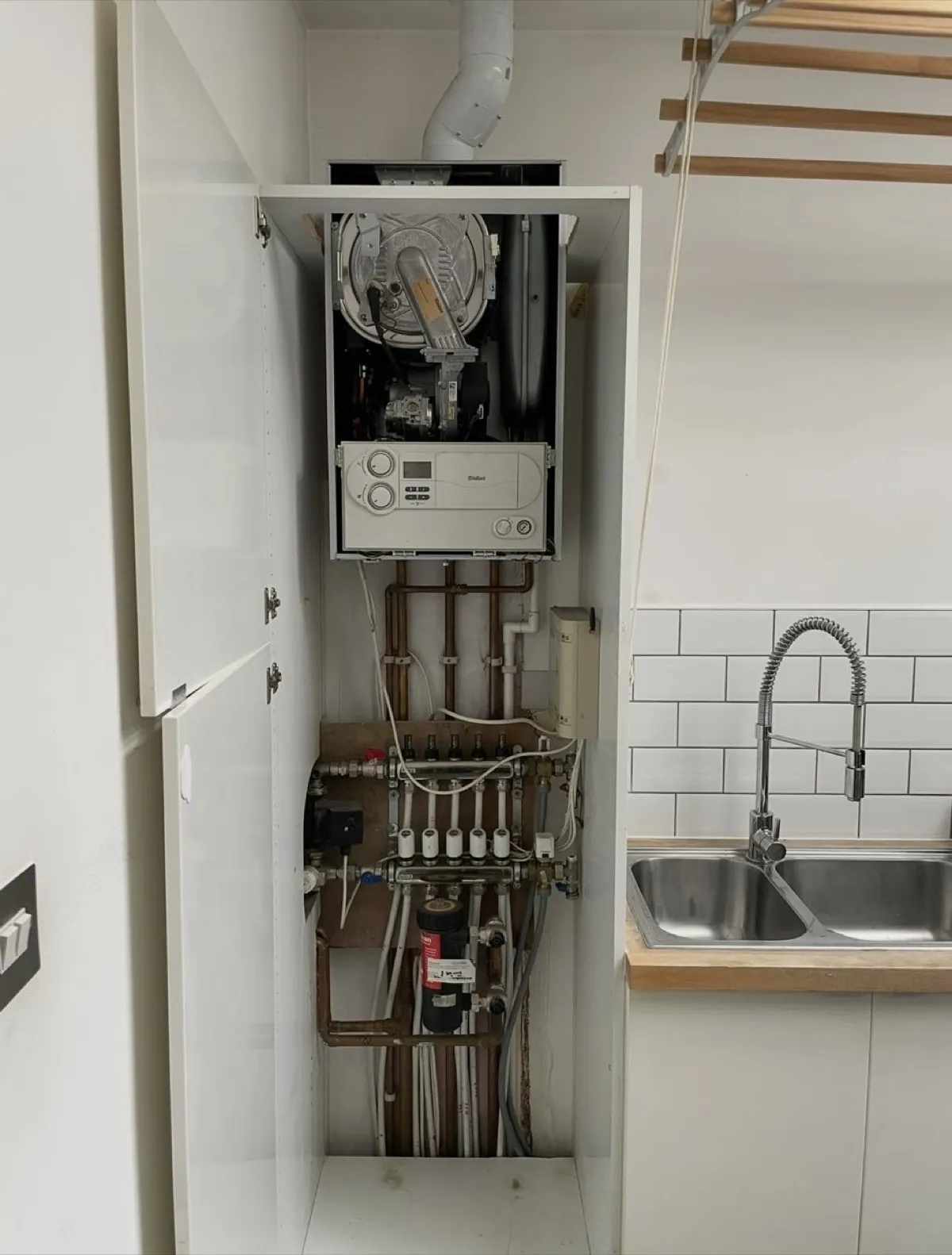 Robert's old boiler before Drake replaced it